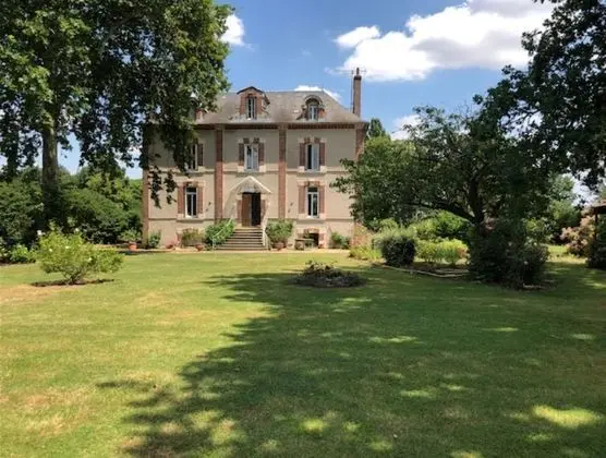 Domaine Des Trois Chênes - 1