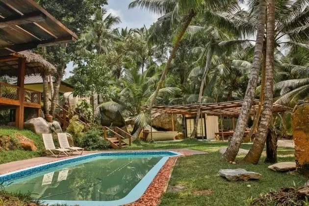 Domaine Desaubin Luxury Villas - Havuz