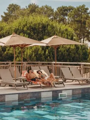 Domaine du Ferret Restaurant & Spa - Havuz