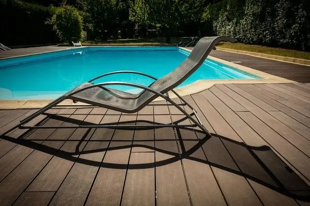 Domaine du Val de Cèze - Havuz