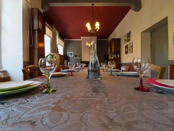 Domaine du Vern - Yerinde Yemek