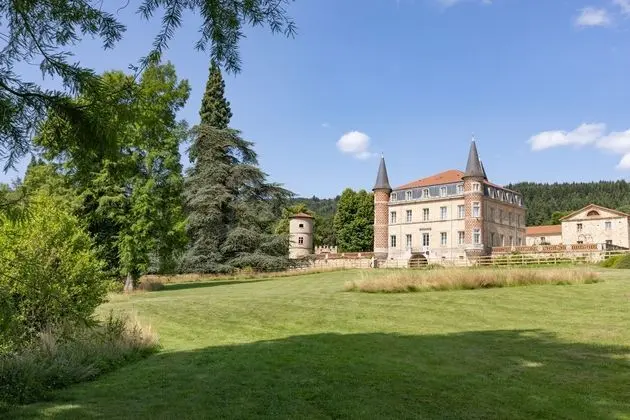 Domaine et Château de Valinches - Öne Çıkan Resim