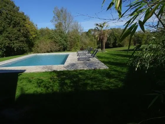 Domaine la Bastide - Havuz