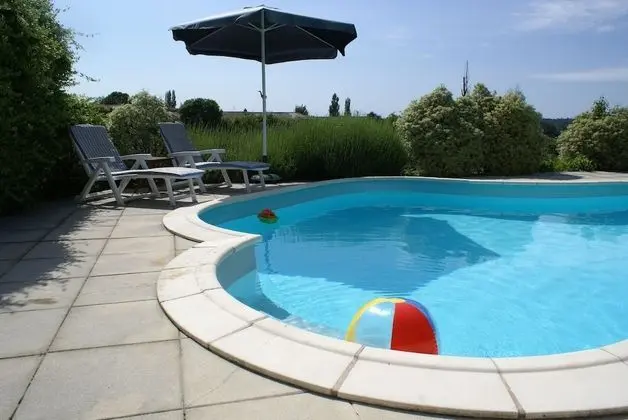 Domaine la Fontaine - Havuz