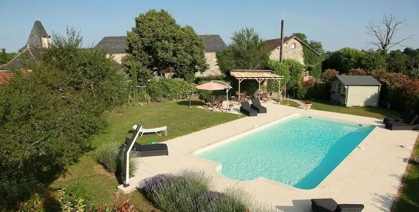 Domaine le Muret - Havuz