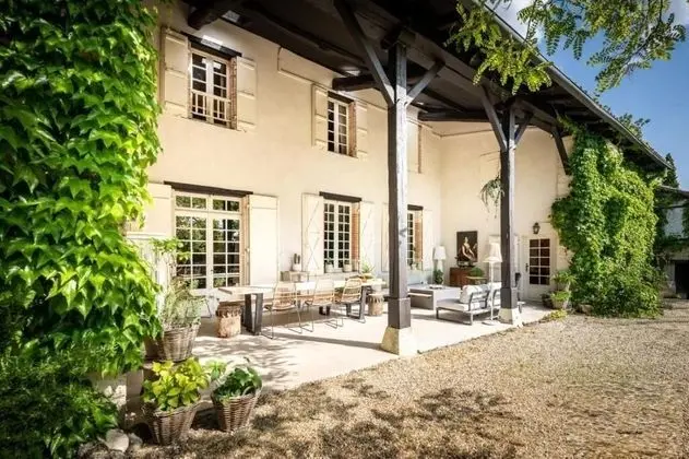 Domaine les Matins Rubis - Dış Mekan