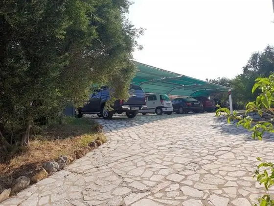 Domaine Papakonstantis Apartments To Let - Dış Mekan