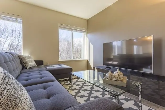 Domicile Suites at Elliott Bayview