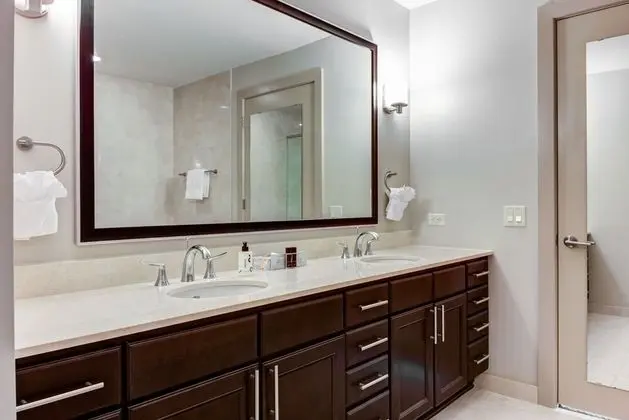 Domio Downtown Chic 2BR BBQ Grills - Banyo Tipleri