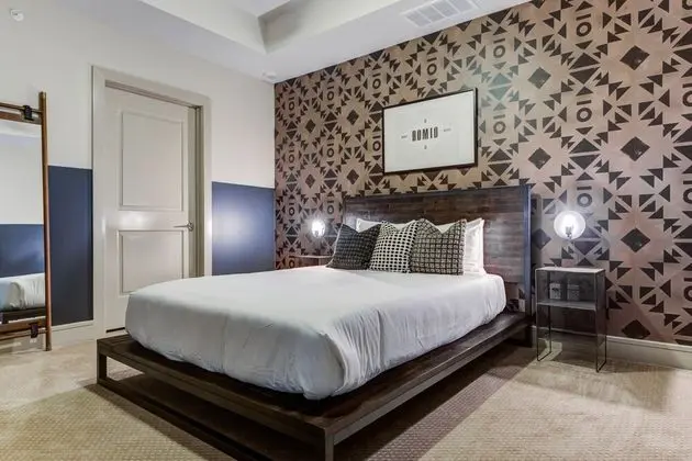 Domio Downtown Chic 2BR Infinity Pool - Oda