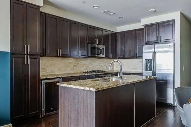 Domio Downtown Elegant 2BR 10 Min to Bbva Compass Soccer Stadium - Mutfak