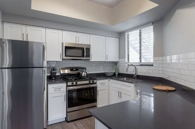 Domio Tempe Trendy 3BR 10 Min to Phoenix Zoo - Mutfak