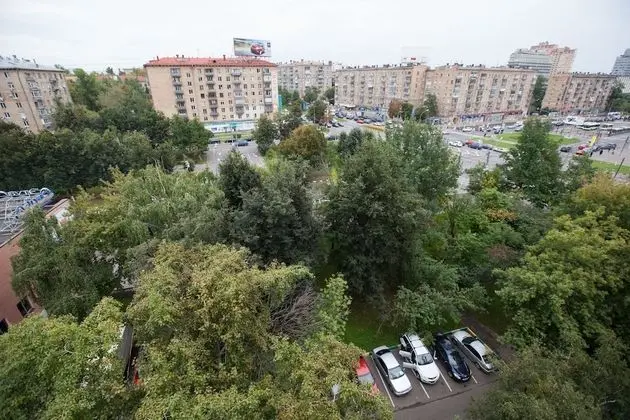 Domumetro on Profsoyuznoya Street
