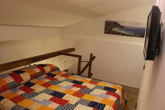 Domus Accomodations - Oda