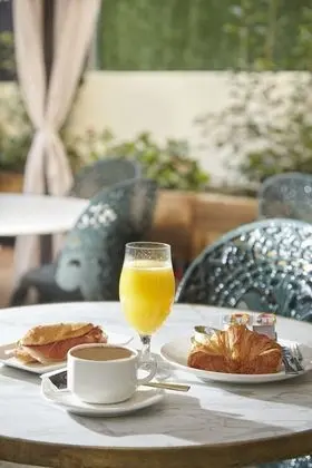Don Cecilio Guesthouse - Boulevard - Yerinde Yemek