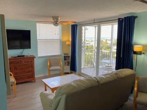 Don s Bonita Beach Tennis Club - Oda