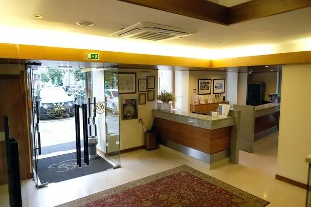 Hotel Dona Sofia - Lobi