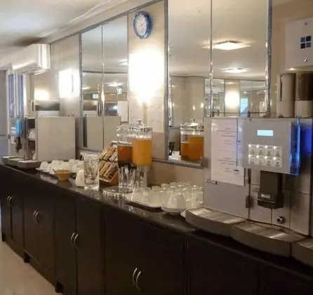 Hotel Donaustadt Kagran - Yerinde Yemek