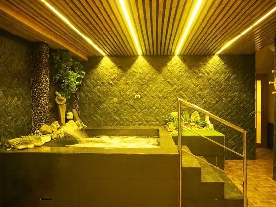 Dong Duong Apartment - Spa
