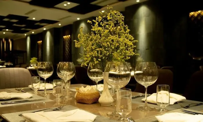 Dong Duong Hotel - Yerinde Yemek
