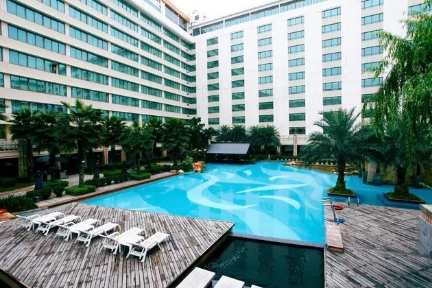 Dong Fang Guangzhou