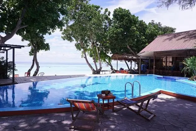 Dong Talay Lipe Beach Resort