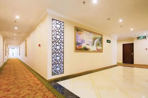 Dongming Hotel Shenzhen Pingzhou Branch - İç Mekan