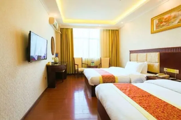 Dongming Hotel Shenzhen Pingzhou Branch - Oda