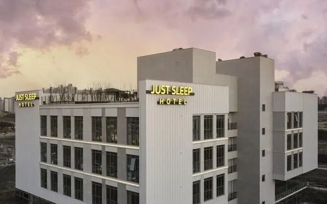 Dongtan Station Just Sleep Hotel