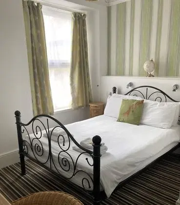 Donnington Guest House - Genel