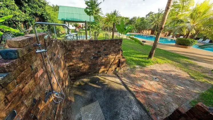 Doo Dee Boutique Resort by Swiss Chalet - Havuz