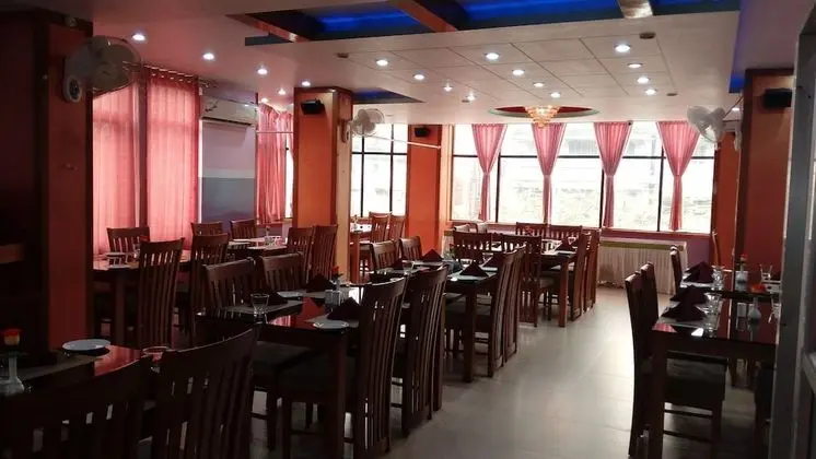 Hotel Dooars Mountain - Yerinde Yemek
