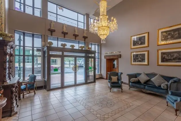 Dooleys Hotel Waterford City - Lobi