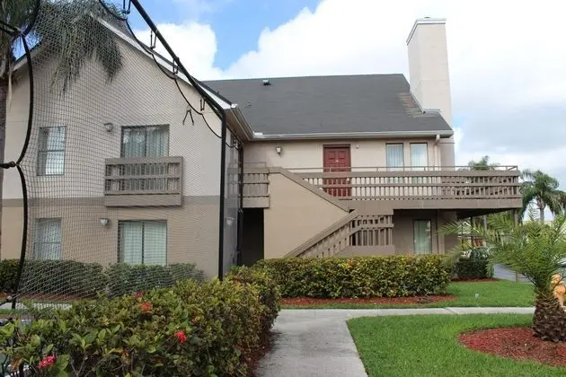 Doral Inn & Suites Miami Airport West - Dış Mekan