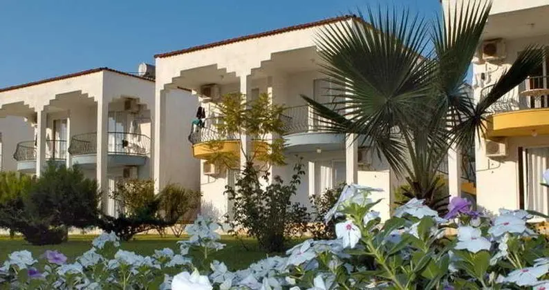 Doramar Resort & Aqua Tatil Köyü - Dış Mekan