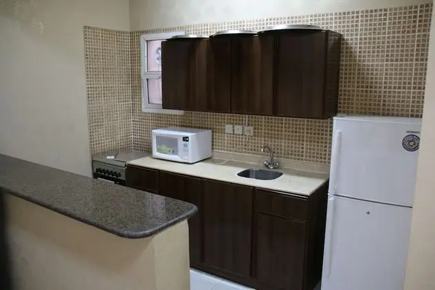 Dorar Darea Hotel Apartments - Al Mughrizat - Mutfak