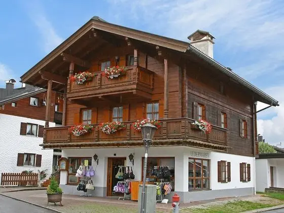 Dorfstrasse Reit im Winkl