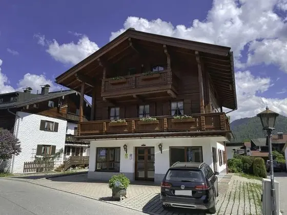 Dorfstrasse Reit im Winkl - Oda