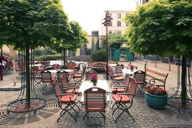 Dorint Hotel Leipzig - Manzara / Peyzaj