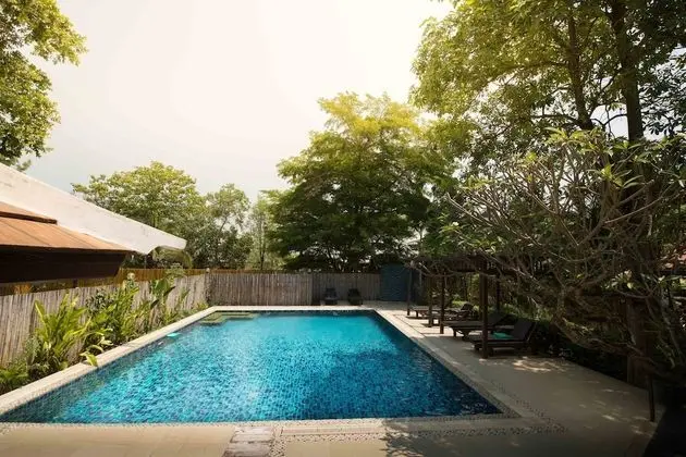 Dorm of Happiness by Tharaburi Resort - Havuz