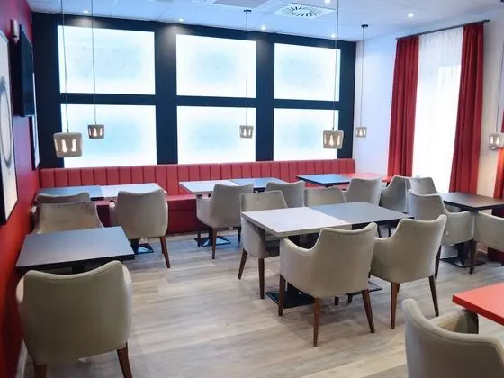 Dormero Hotel Darmstadt - Yerinde Yemek