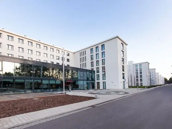 DORMERO Strandhotel Rügen - Dış Mekan