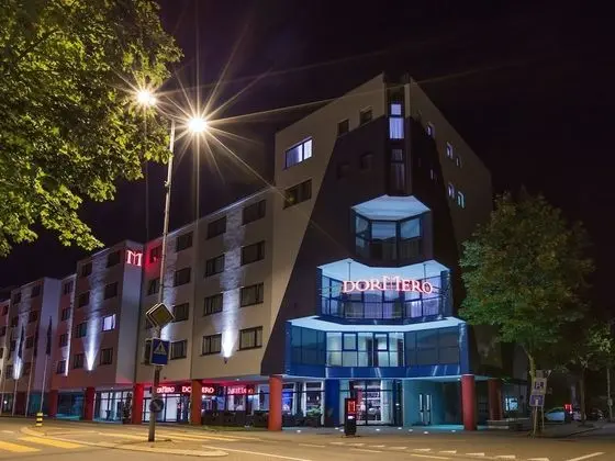 DORMERO Hotel Zürich Airport - Dış Mekan