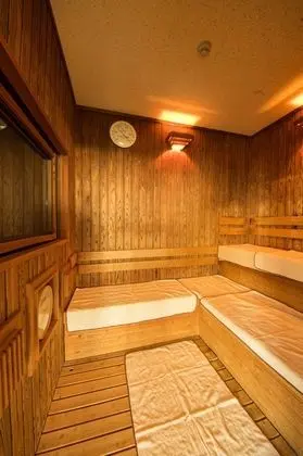 Dormy Inn Mishima Natural Hot Spring - Havuz
