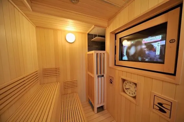 Dormy Inn Ueno Okachimachi Hot Spring - Havuz