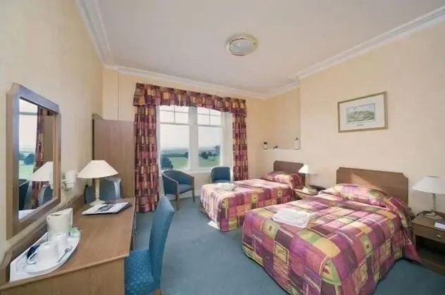 Dornoch Hotel - Oda