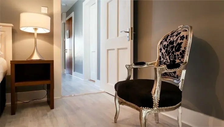 Dorset Apartments by The Key Collection - Lobi
