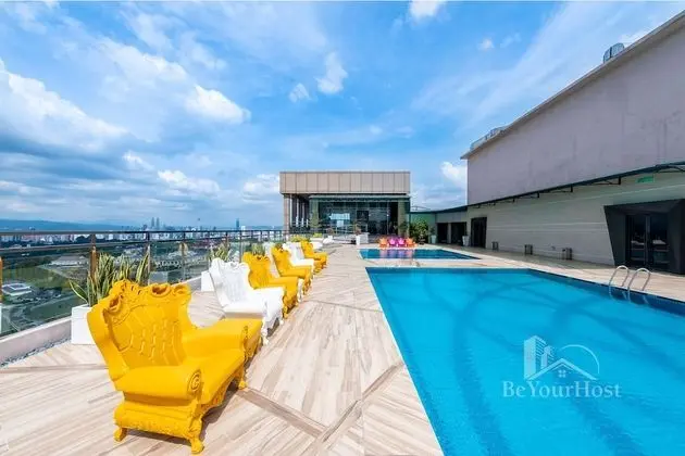 Dorsett Residences by BeYourHost - Havuz