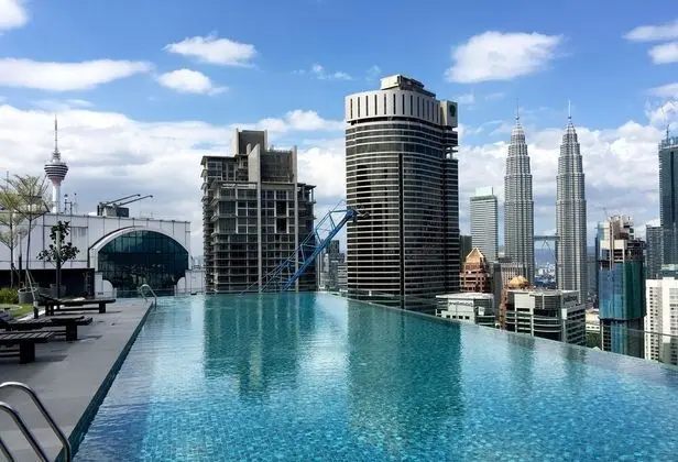 Dorsett Residences Bukit Bintang - De Space - Havuz