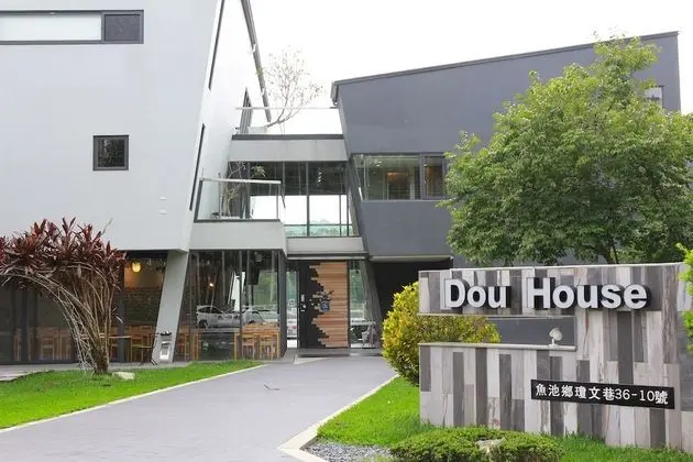 Dou House